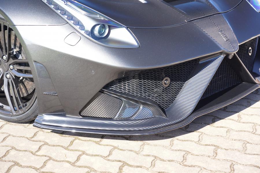Детали экстерьера Ferrari F12berlinetta Stallone by Mansory 2013 года  (фото 8 из 24)